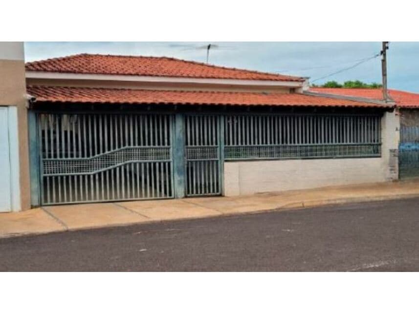 Foto 1 de 2: Casa em leilão em Presidente Prudente - SP — Casa à venda em leilão