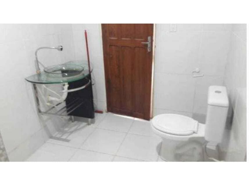 Foto 6 de 10: Casa em leilão em Itacoatiara - AM — Casa à venda em leilão