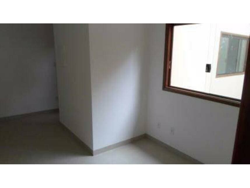 Foto 10 de 13: Casa em leilão em Barretos - SP — Casa à venda em leilão