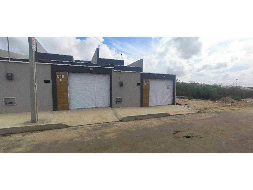 Casa em leilão em Itaitinga - CE — Casa à venda em leilão