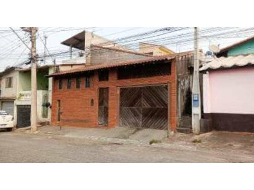 Foto 3 de 5: Casa em leilão em Suzano - SP — Casa à venda em leilão