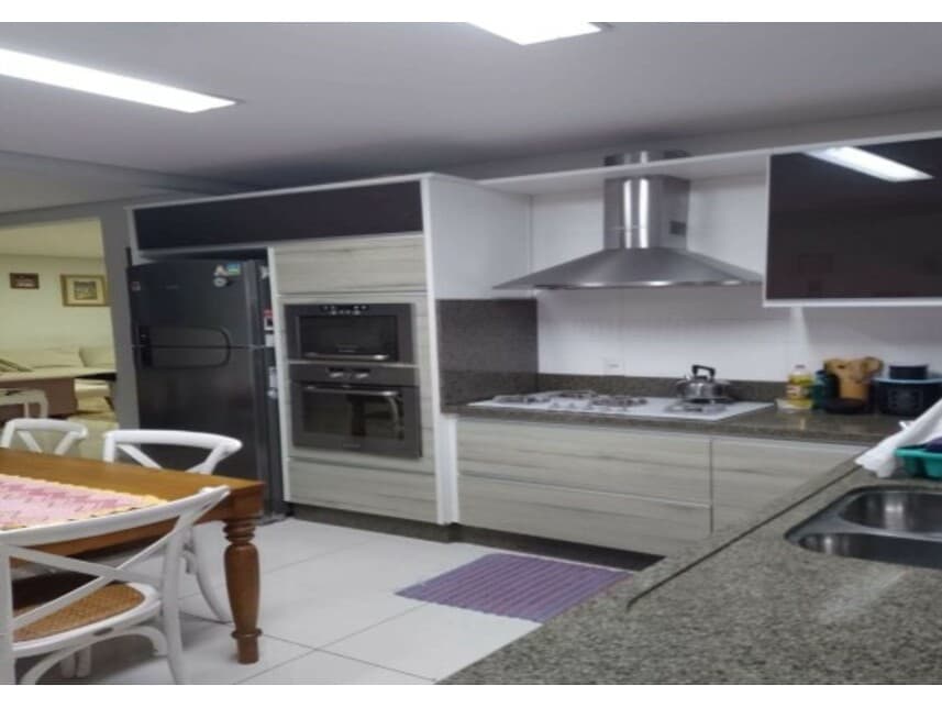 Foto 9 de 12: Casa em leilão em Joinville - SC — Casa à venda em leilão