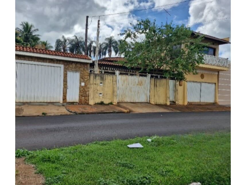 Foto 2 de 2: Casa em leilão em Orlândia - SP — Casa à venda em leilão