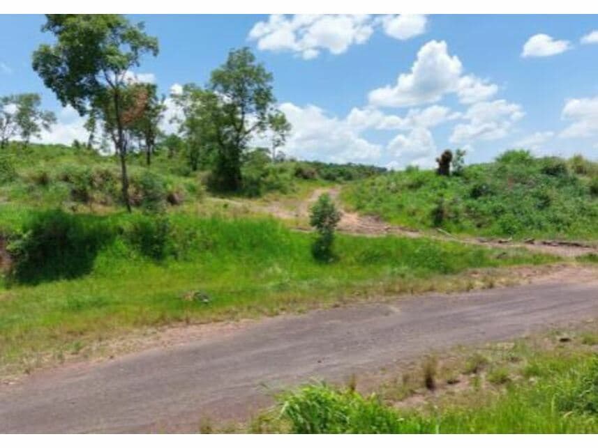 Foto 4 de 11: Terreno em leilão em Itaúna - MG — Terreno c/benfeitorias à venda