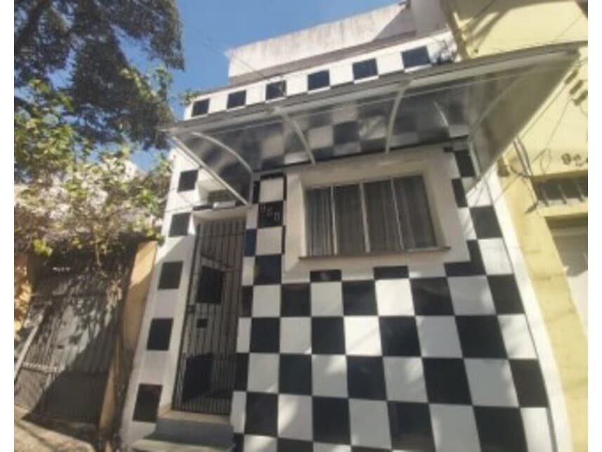 Foto 1 de 9: Casa em leilão em São Paulo - SP — Casa à venda em leilão