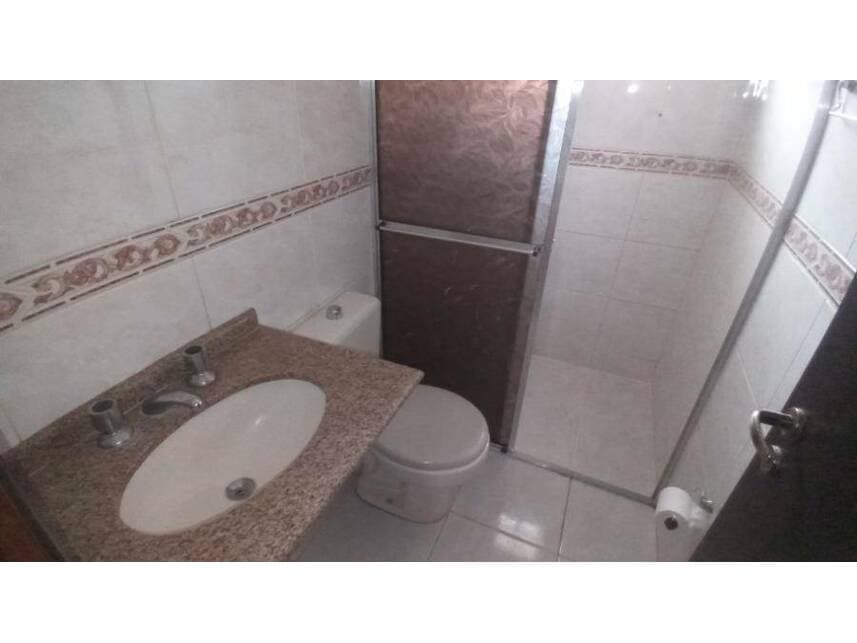 Foto 14 de 25: Casa em leilão em Curitiba - PR — Casa à venda em leilão