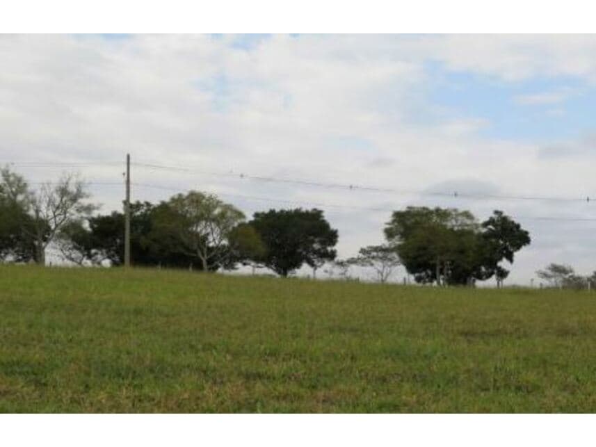 Foto 3 de 3: Terreno em leilão em Itatiba - SP — Terreno à venda em leilão