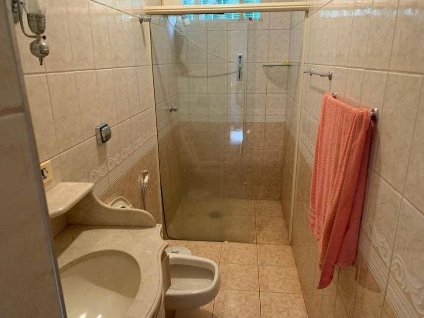 Foto 12 de 15: Casa em leilão em Ribeirão Preto - SP — Casa à venda em leilão