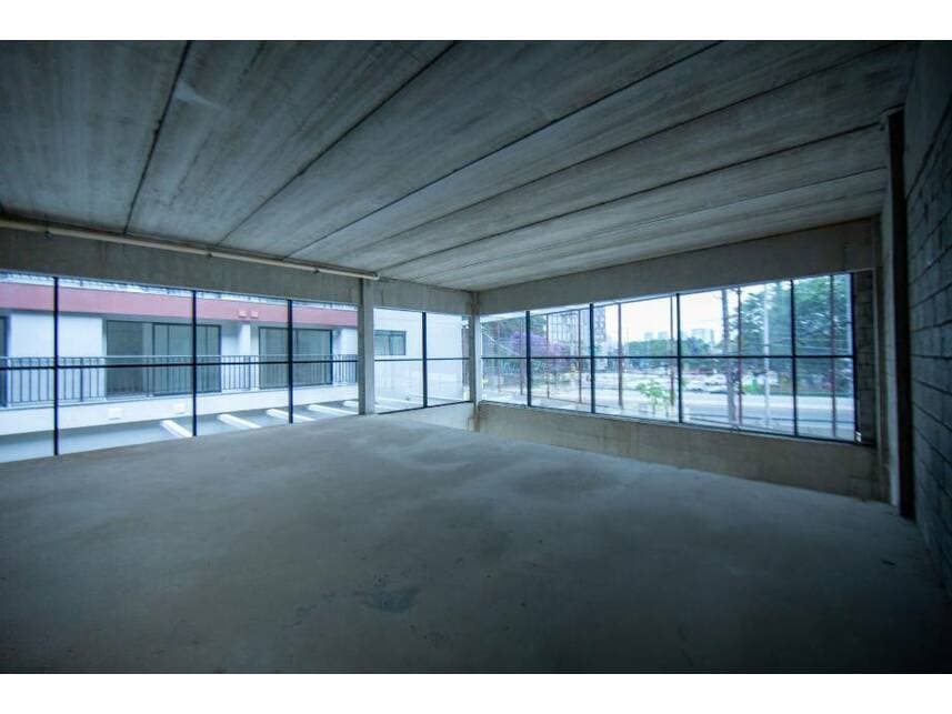 Foto 9 de 9: Comercial em leilão em São Paulo - SP — Loja à venda