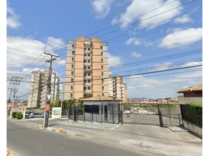 Apartamento em leilão em Feira De Santana - BA — Apartamento à venda em leilão