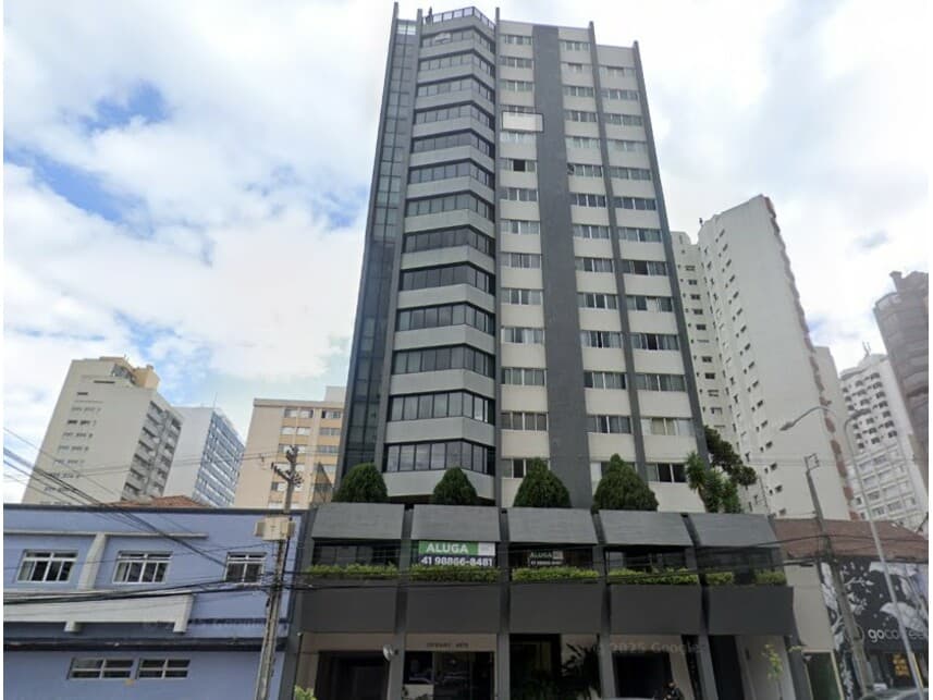 Foto 1 de 11: Apartamento em leilão em Curitiba - PR — Apartamento à venda em leilão