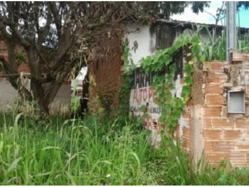 Foto 3 de 3: Casa em leilão em Guapó - GO — Casa à venda em leilão