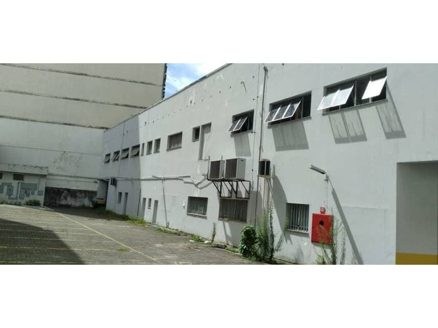 Foto 20 de 24: Imóvel em leilão em Vitória - ES — Ex-Agência à venda em leilão