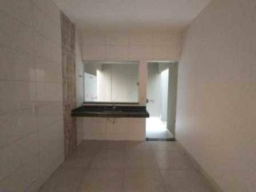 Foto 13 de 29: Casa em leilão em Caldas Novas - GO — Casa à venda em leilão