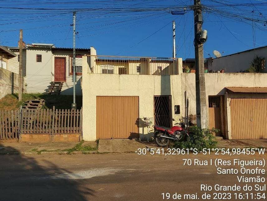 Casa em leilão em Viamão - RS — Casa à venda em leilão