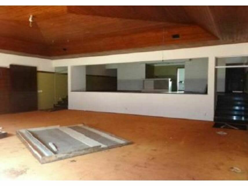 Foto 12 de 16: Comercial em leilão em Itapuí - SP — Prédio Comercial à venda em leilão