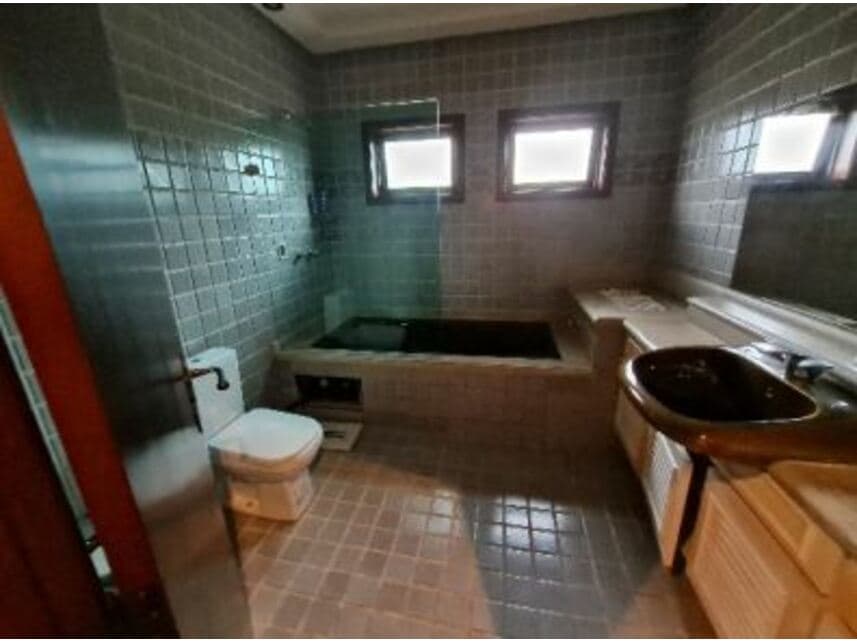 Foto 9 de 18: Casa em leilão em Guarujá - SP — Casa à venda em leilão