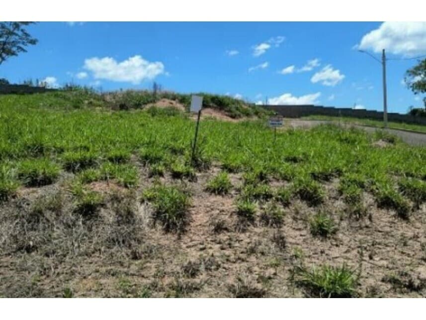 Foto 3 de 5: Terreno em leilão em Corumbataí - SP — Terreno à venda em leilão