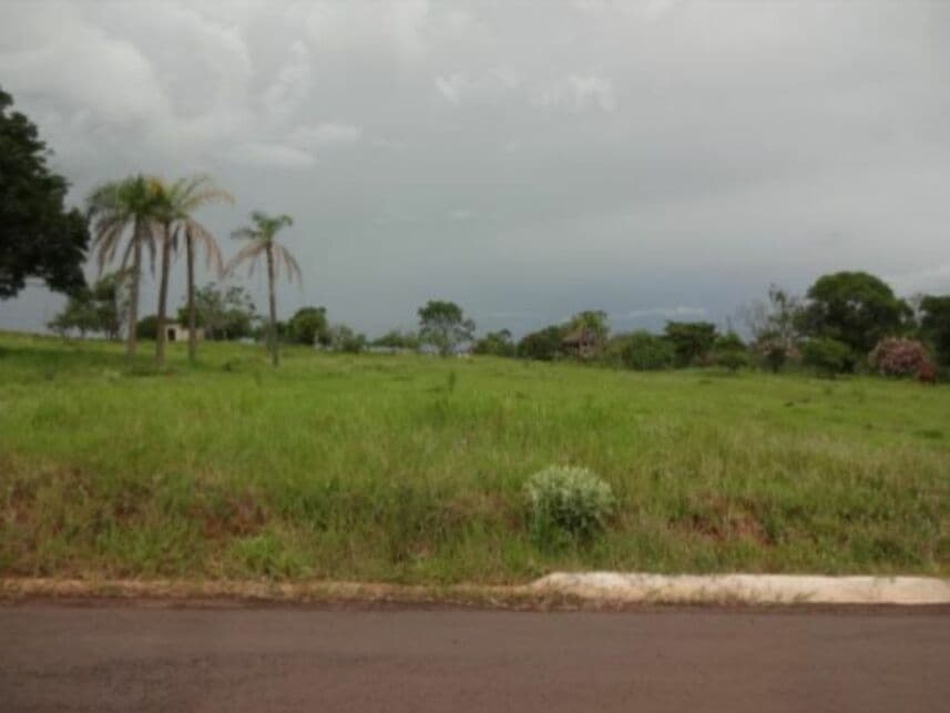 Foto 4 de 6: Terreno em leilão em Pérola - PR — Terreno à venda em leilão