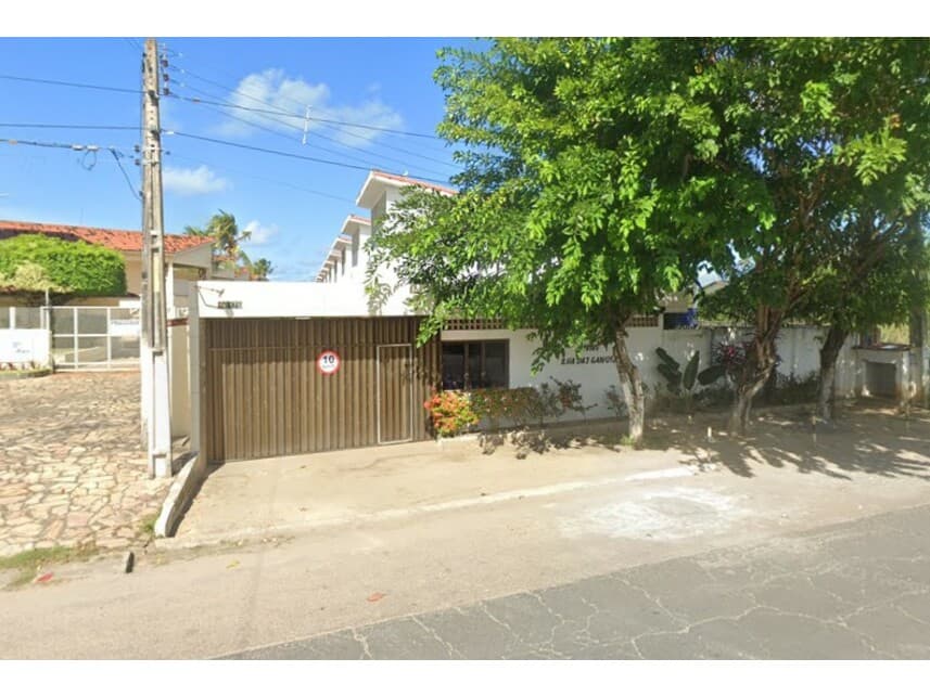 Casa em leilão em Paulista - PE — Casa à venda em leilão