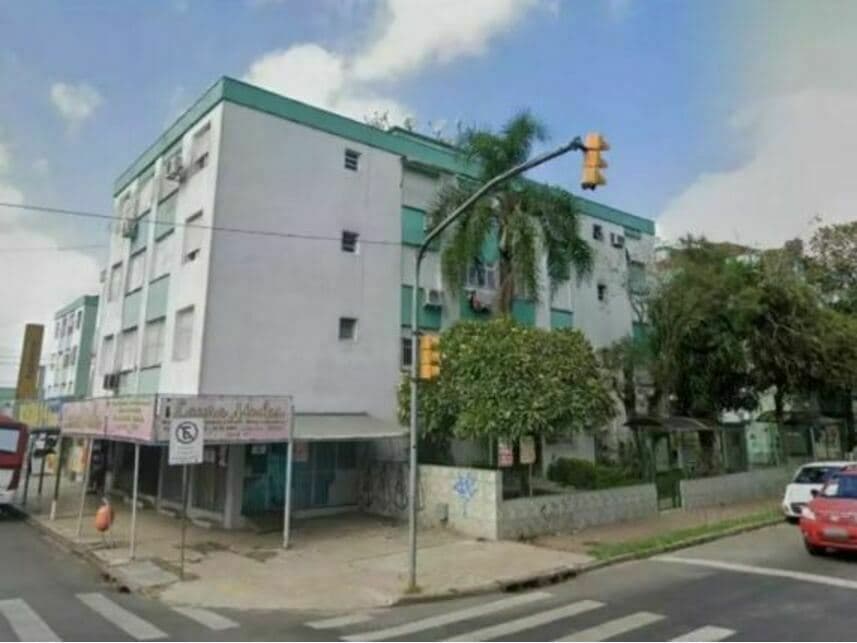 Foto 1 de 3: Apartamento em leilão em Porto Alegre - RS — Apartamento à venda em leilão