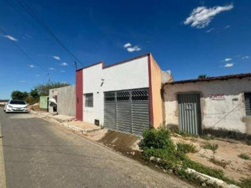 Casa em leilão em Jaicós - PI — Casa à venda em leilão