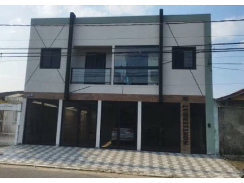 Casa em leilão em Praia Grande - SP — Casa à venda em leilão