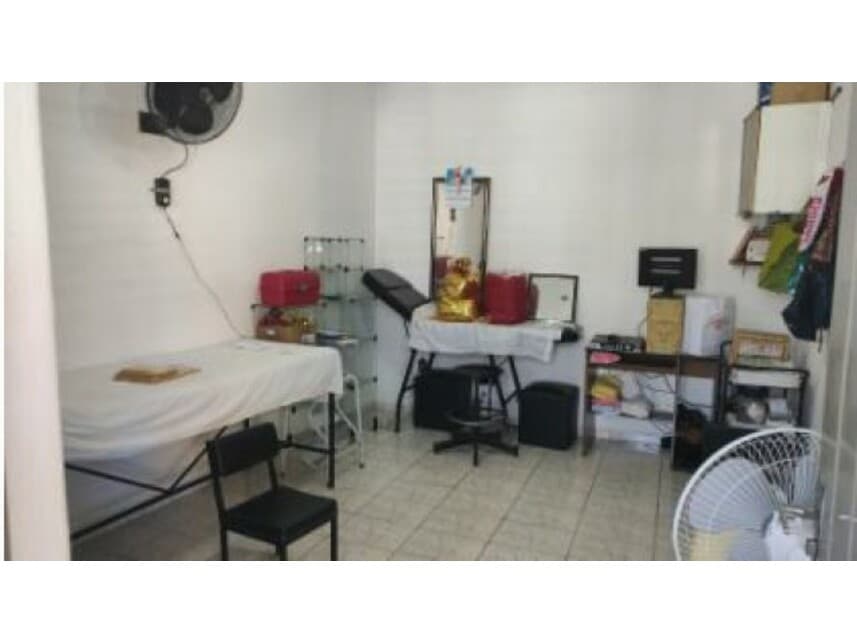 Foto 10 de 11: Casa em leilão em Guaratinguetá - SP — Casa à venda em leilão