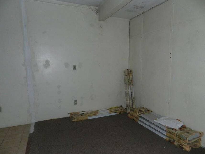 Foto 21 de 28: Comercial em leilão em Porto Alegre - RS — Sala Comercial à venda em leilão