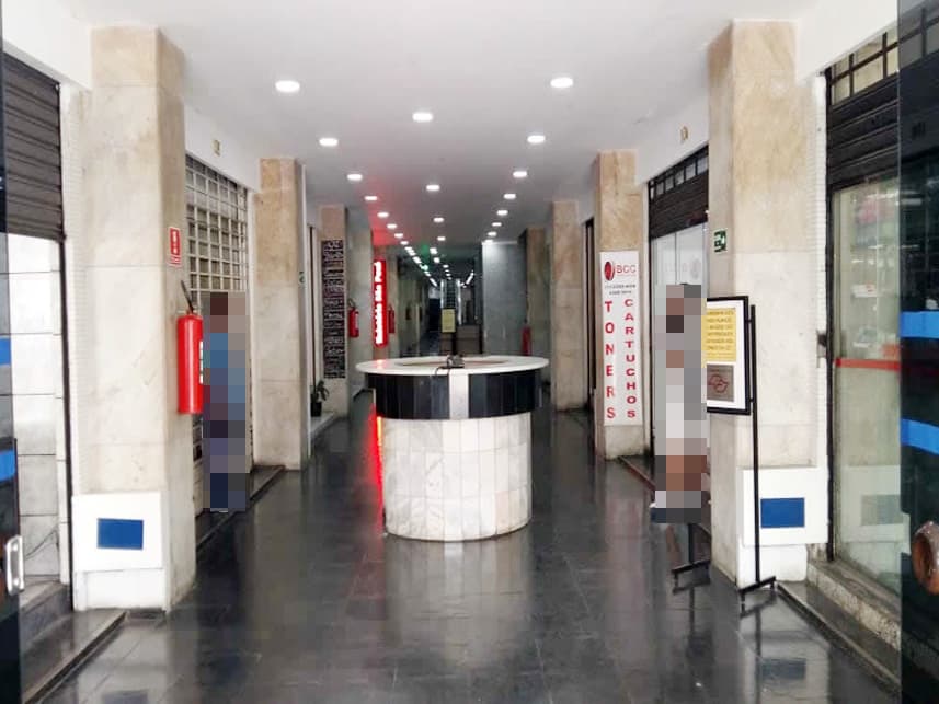 Foto 6 de 8: Comercial em leilão em São Paulo - SP — Sala Comercial à venda em leilão