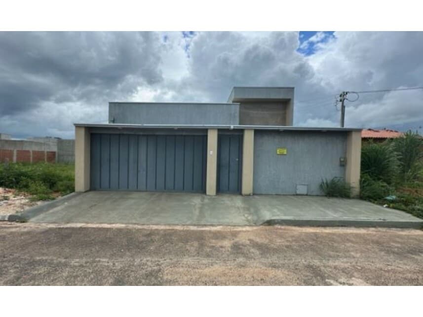 Foto 1 de 3: Casa em leilão em Mara Rosa - GO — Casa à venda em leilão