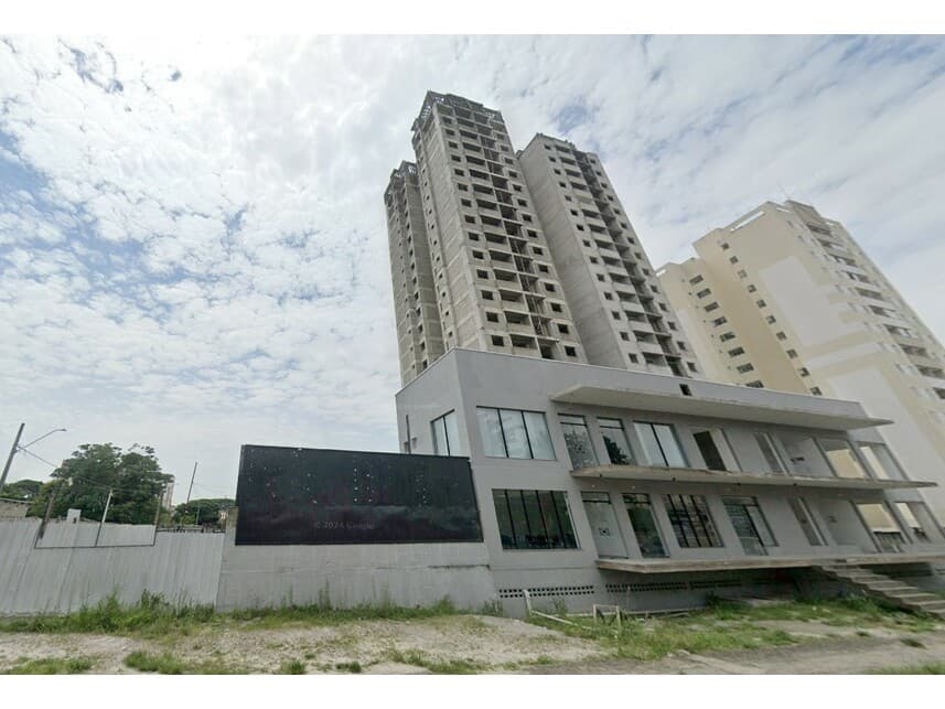 Foto 1 de 13: Comercial em leilão em Taubaté - SP — Prédio Comercial/Residencial à venda em leilão