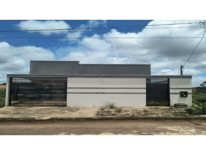 Foto 1 de 2: Casa em leilão em Confresa - MT — Casa à venda em leilão