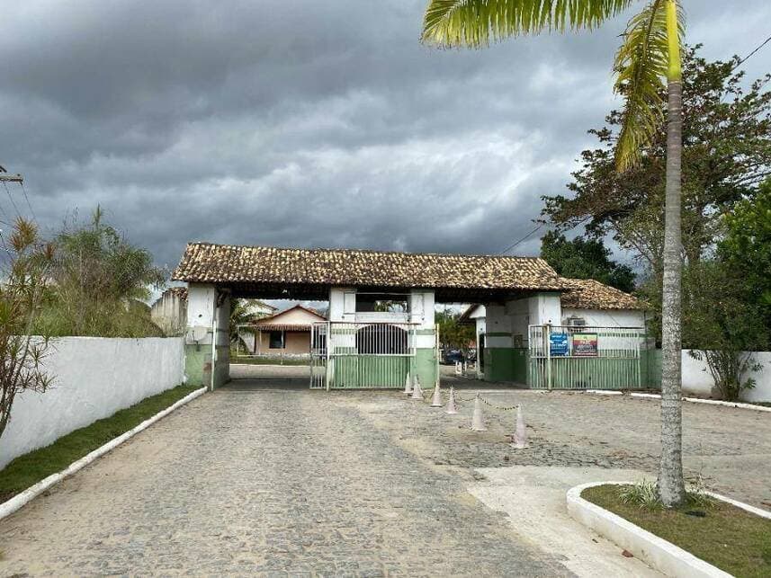 Casa em leilão em Itaboraí - RJ — Casa à venda em leilão