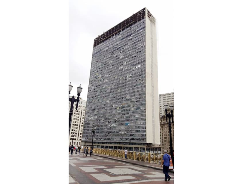 Foto 1 de 8: Comercial em leilão em São Paulo - SP — Sala Comercial à venda em leilão