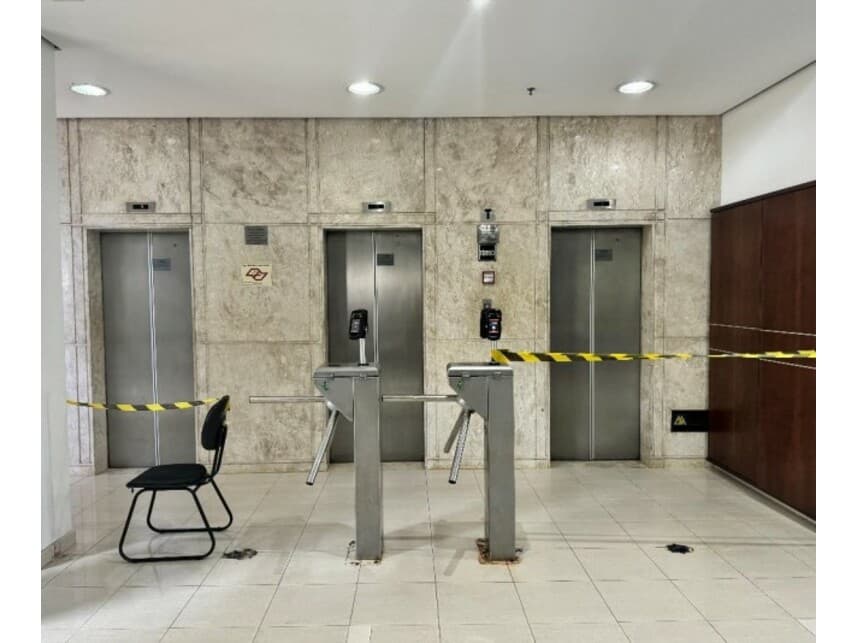 Foto 4 de 5: Comercial em leilão em São Paulo - SP — Conjunto Comercial à venda em leilão