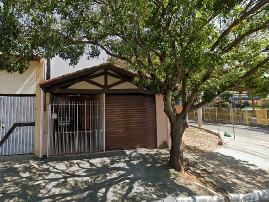 Casa em leilão em São José Dos Campos - SP — Casa à venda em leilão