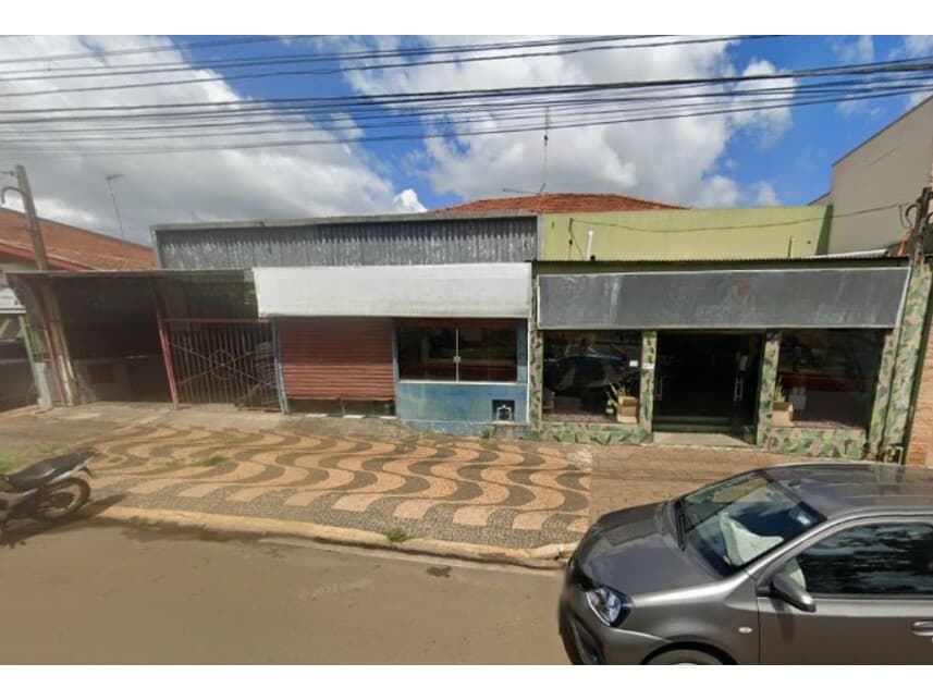 Comercial em leilão em Pirassununga - SP — Imóvel Comercial à venda em leilão