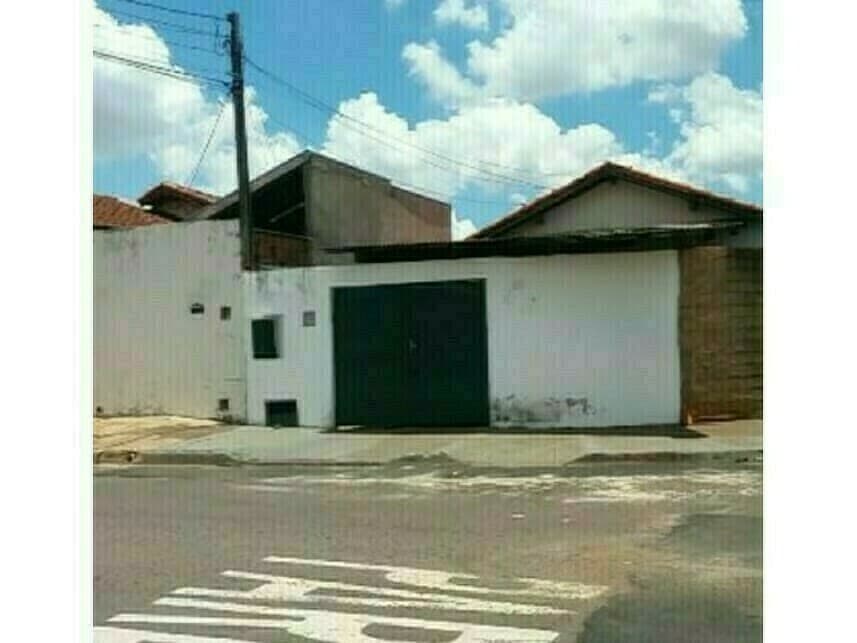 Casa em leilão em Ribeirão Preto - SP — Casa à venda em leilão