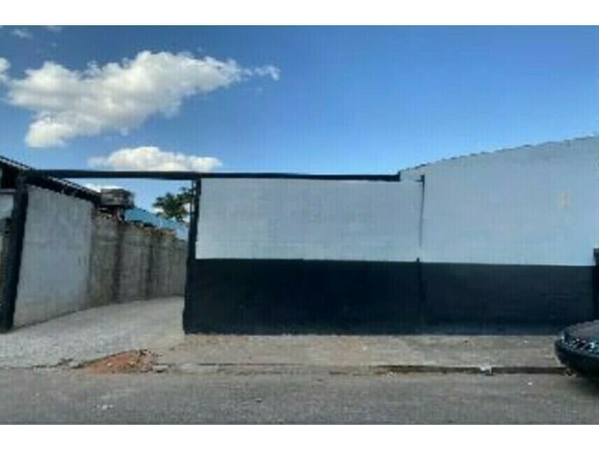 Foto 1 de 3: Casa em leilão em Goiânia - GO — Casa à venda em leilão
