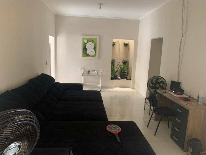 Foto 12 de 13: Casa em leilão em Rondonópolis - MT — Casa à venda em leilão