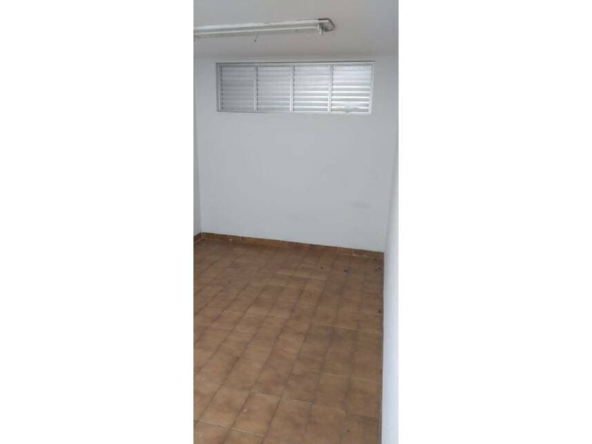 Foto 18 de 24: Imóvel em leilão em Vitória - ES — Ex-Agência à venda em leilão