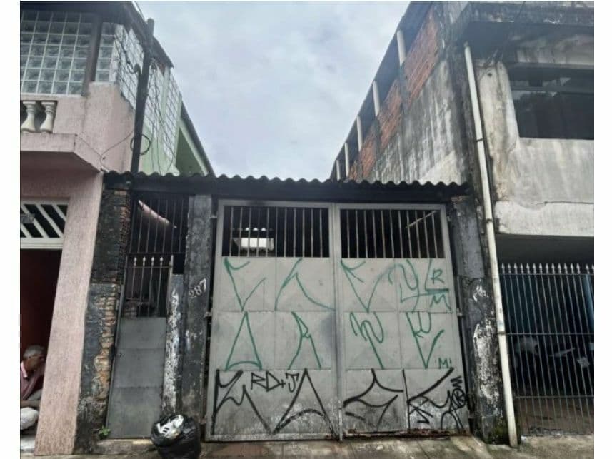Foto 1 de 8: Casa em leilão em São Paulo - SP — Casas à venda em leilão