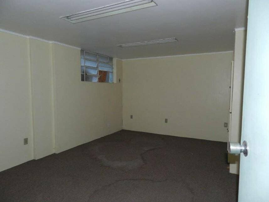 Foto 19 de 28: Comercial em leilão em Porto Alegre - RS — Sala Comercial à venda em leilão