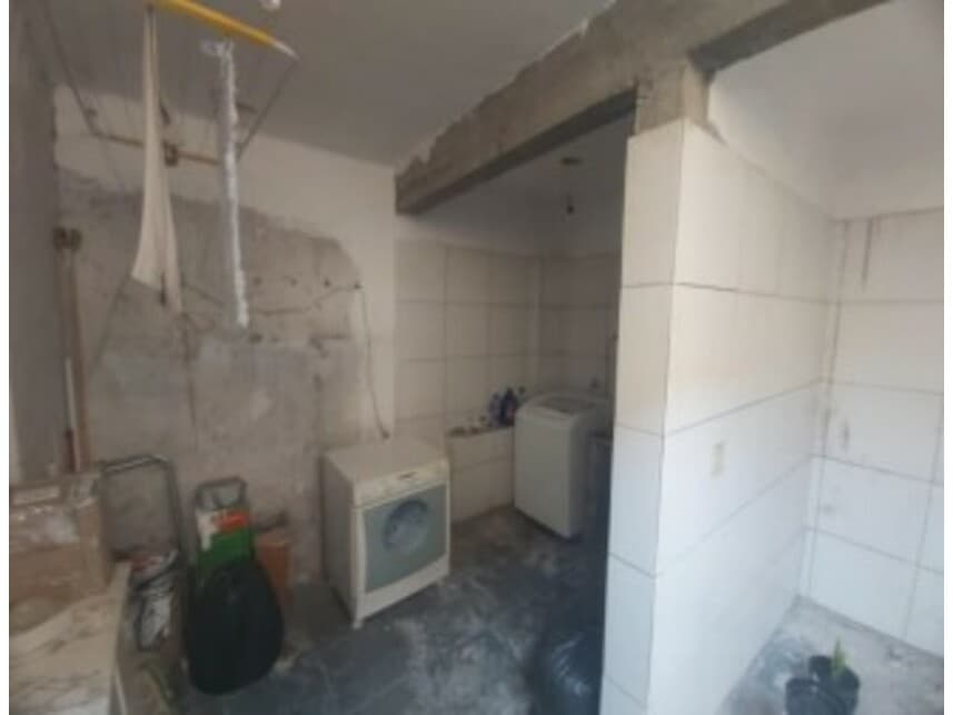 Foto 5 de 9: Casa em leilão em São Paulo - SP — Casa à venda em leilão