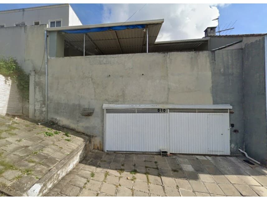 Foto 1 de 2: Casa em leilão em Almirante Tamandaré - PR — Casa à venda em leilão