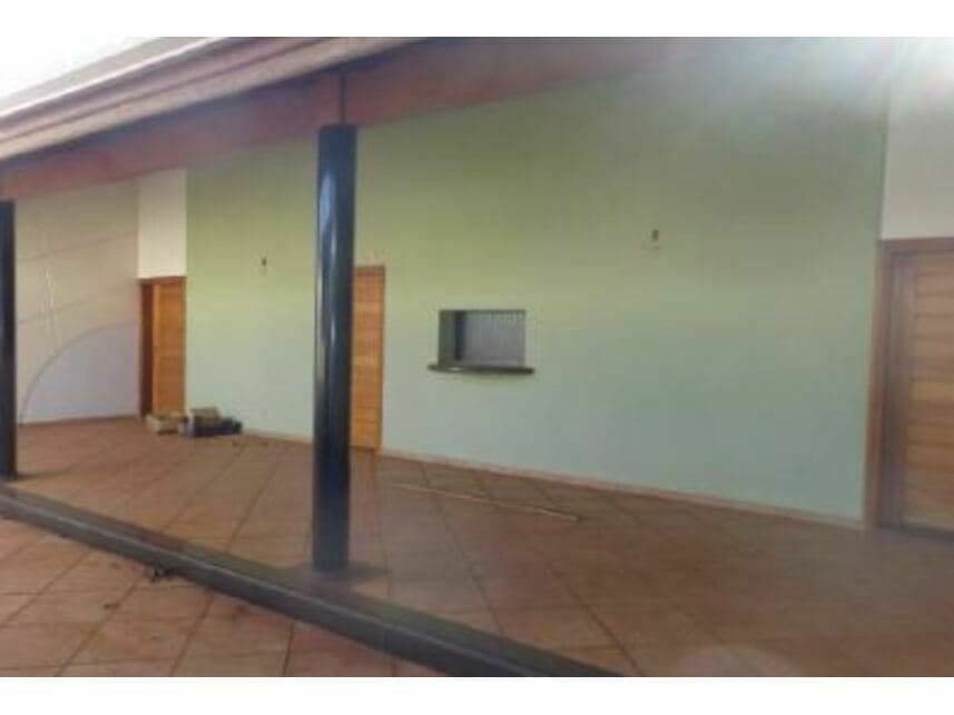 Foto 4 de 16: Comercial em leilão em Itapuí - SP — Prédio Comercial à venda em leilão