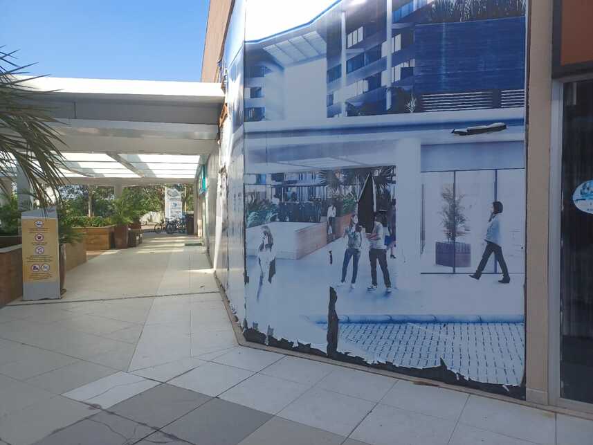 Foto 4 de 10: Comercial em leilão em Rio De Janeiro - RJ — Loja à venda em leilão
