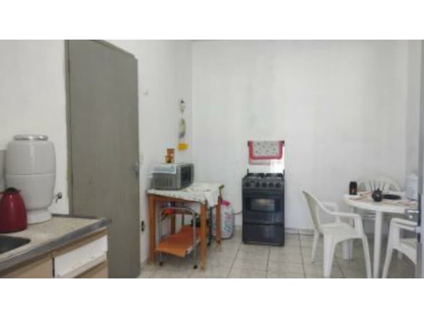 Foto 9 de 11: Casa em leilão em Guaratinguetá - SP — Casa à venda em leilão