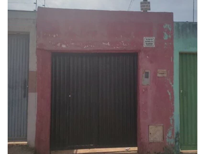Foto 2 de 2: Casa em leilão em Planaltina - GO — Casa à venda em leilão